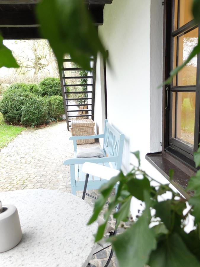 Gartenstudio-Apartment Tausendfreund - Adults Only - Am Chiemsee Breitbrunn am Chiemsee Kültér fotó